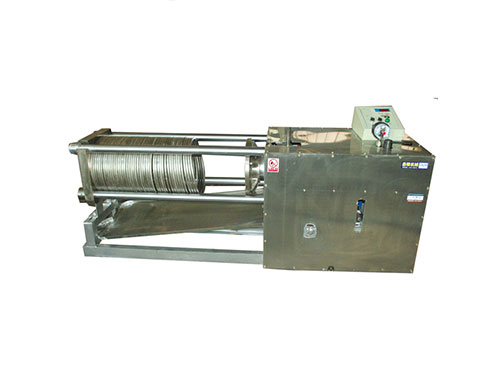 不銹鋼材質(zhì)全自動(dòng)臥式液壓榨油機(jī)DLW-100DS,自動(dòng)壓榨退榨，古法榨油機(jī)